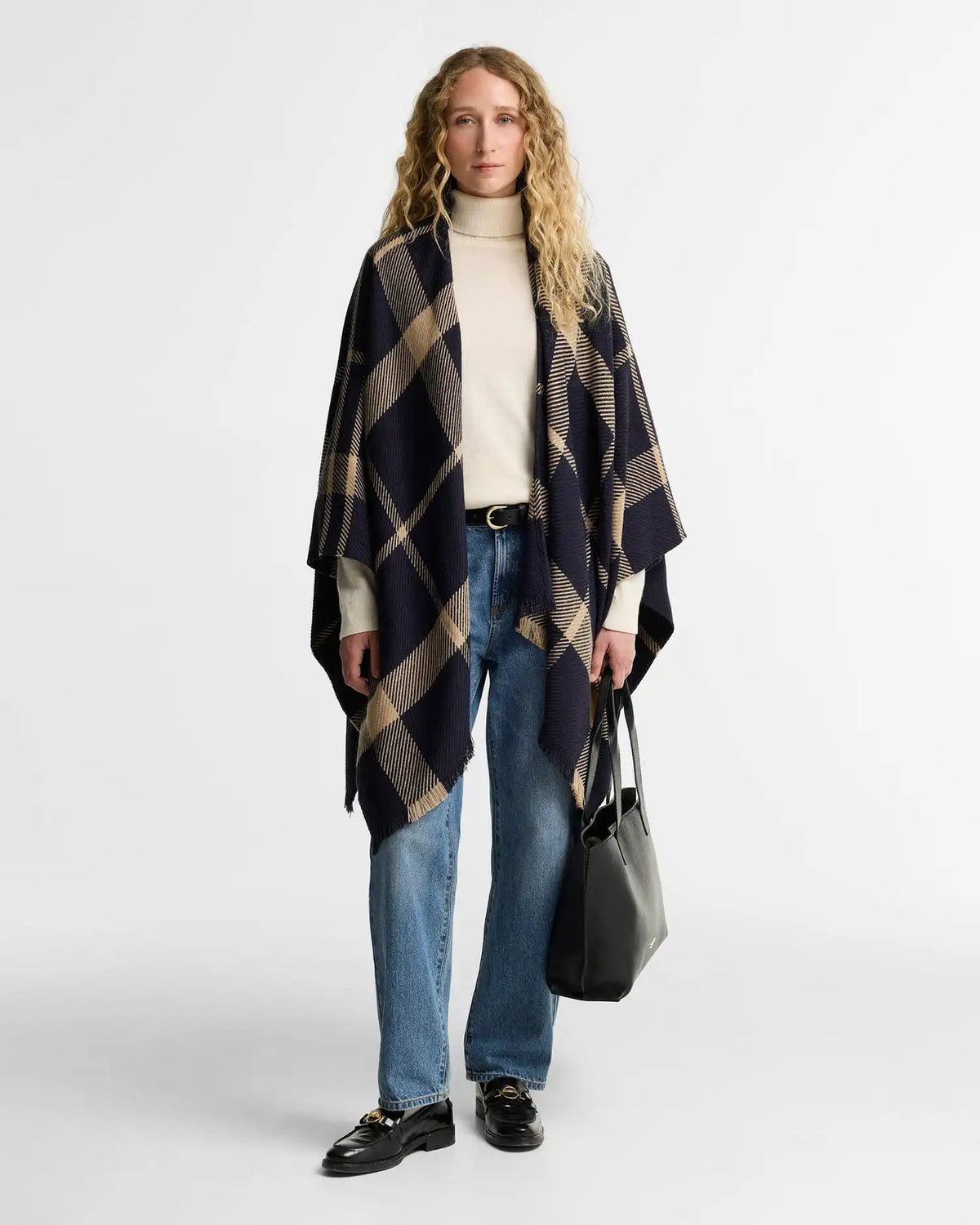 Isabelle Tartan Serape